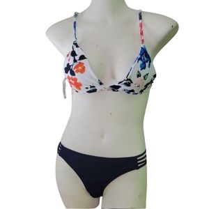NWT 2-Piece CUPSHE Bikini Set Size Medium